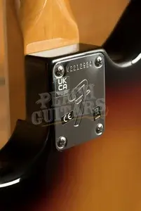 Fender American Vintage II 1966 Jazzmaster- 3-Color Sunburst *Used*