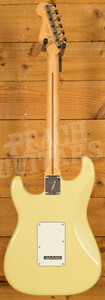 Fender Player II Stratocaster HSS Maple Hialeah Yellow