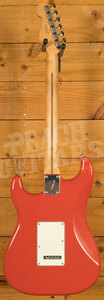 Fender Player II Stratocaster Rosewood Coral Red