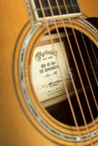 Martin Custom & Special Editions | 000-45 Joe Bonamassa