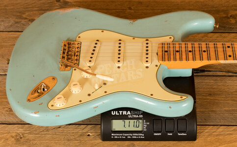 Fender Custom Shop Limited '62 Strat Relic Maple Board Faded/Aged Daphne Blue
