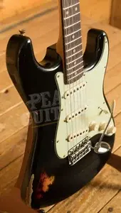 Fender Custom Shop 59 Strat - Relic Black/3-Tone Sunburst