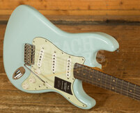 Fender Vintera II Road Worn '60s Stratocaster - Rosewood - Sonic Blue