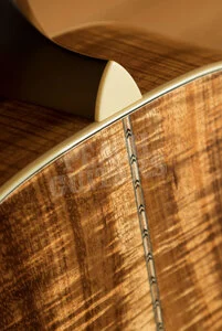 Bourgeois Custom NAMM 2025 Figured Koa LDBO-12 - Natural