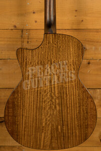 Eastman AC222CE Deluxe | Goldburst