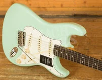 Fender Vintera II '70s Stratocaster - Rosewood - Surf Green