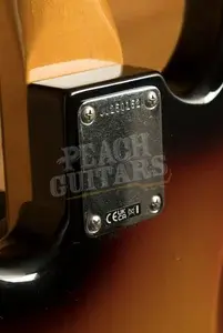 Fender James Jamerson 1962 Precision Bass - Rosewood - 3-Tone Sunburst