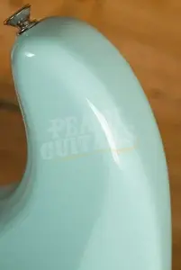 Fender Tom DeLonge Stratocaster - Rosewood - Daphne Blue *B-Stock*