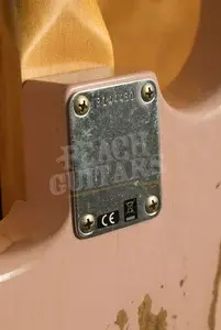 Fender Custom Shop 59 Strat - Relic Shell Pink