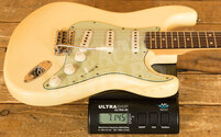 Fender Custom Shop '61 Strat Journeyman Relic Aged Vintage White