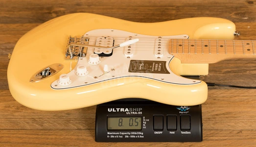 Fender Player Stratocaster HSS - Maple - Buttercream