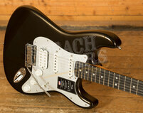 Fender American Ultra II Stratocaster HSS | Texas Tea