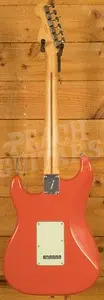Fender Player II Stratocaster - Maple - Rallye Orange