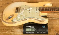 Fender Custom Shop Masterbuilt Dale Wilson 61 Strat - Heavy Relic Aged Olympic White