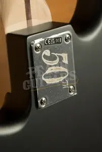 Fender Limited Edition 50th Anniversary Iron Maiden Steve Harris Precision Bass - Maple Satin Black