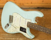 Fender Vintera II Road Worn '60s Stratocaster - Rosewood - Sonic Blue