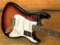 Fender Vintera III Late '60s Stratocaster - Rosewood - 3-Colour Sunburst