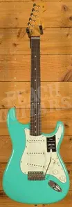 Fender Vintera III Early '60s Stratocaster - Rosewood - Seafoam Green