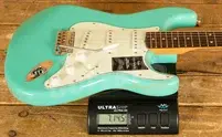 Fender Vintera III Early '60s Stratocaster - Rosewood - Seafoam Green