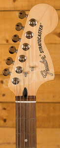 Fender Deluxe Roadhouse Stratocaster | Pau Ferro - Mystic Ice Blue