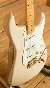 Fender Custom Shop Vintage Custom '57 Strat - Aged White Blonde *Used* 