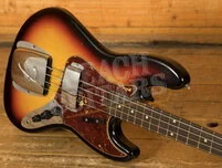 Fender Custom Shop 62 Jazz Bass - Journeyman Relic 3-Tone Sunburst
