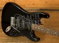 Fender Standard Stratocaster HSS - Laurel - Black
