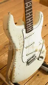 Fender Custom Shop NAMM 1965 Strat - Heavy Relic Aged Olympic White