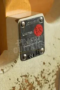 Fender Custom Shop NAMM 1965 Strat - Heavy Relic Aged Olympic White