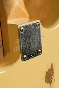 Fender Custom Shop 59 Strat - Relic Aged Vintage White