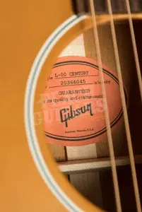 Gibson L-00 Century 12-Fret | Antique Natural