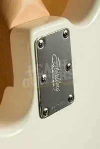 Sterling RAY24CA StingRay Classic Bass - Olympic White