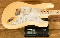 Fender Made In Japan Traditional 70s Stratocaster - Maple - Vintage White