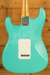 Fender American Ultra Luxe Vintage '60s Stratocaster HSS - Rosewood - Sea Foam Green
