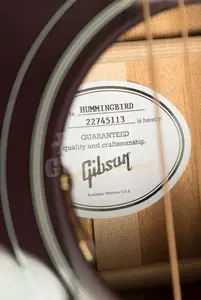 Gibson Hummingbird Standard Purple Burst