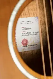 Taylor 214ce-K DLX Special Edition Honeyburst
