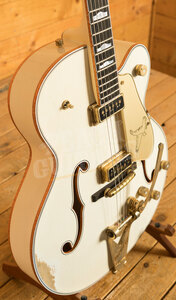 Gretsch Custom Shop Masterbuilt Gonzalo Madrigal G6136-54 White Falcon | Heavy Relic Vintage White