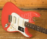 Fender Player II Stratocaster HSS | Coral Red