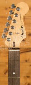 Fender Standard Stratocaster | 3-Colour Sunburst