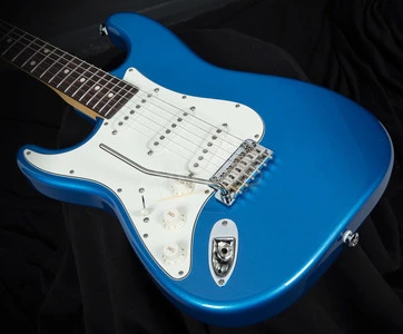 Suhr Classic Pro Lake Placid Blue RW SSS - Left Handed