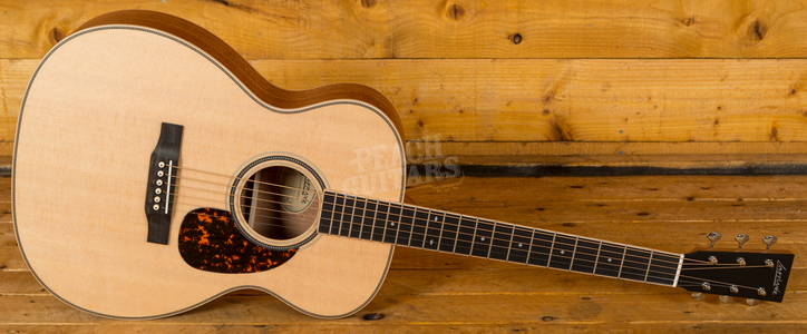 Larrivee Acoustic Guitar - Larrivee Om 40e Peach Guitars