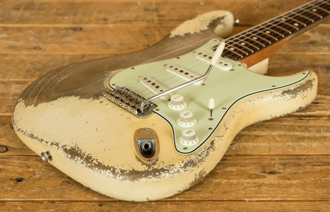 Fender Custom Shop '61 Strat Ultra Relic Aged Olympic White Dale Wilson MB