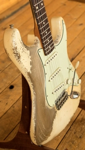 Fender Custom Shop '61 Strat Ultra Relic Aged Olympic White Dale Wilson MB