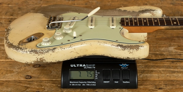 Fender Custom Shop '61 Strat Ultra Relic Aged Olympic White Dale Wilson MB