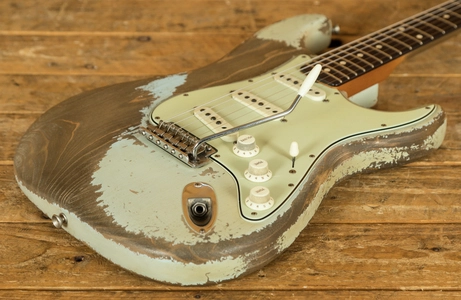 Fender Custom Shop Dale Wilson Masterbuilt 61 Strat Ultra Relic Sonic Blue