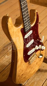 Fender Custom Shop Artisan Maple Burl Strat