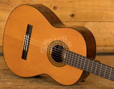 Yamaha CG102 Classical Guitar Natural