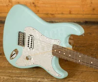Fender Tom DeLonge Stratocaster - Rosewood - Daphne Blue *B Stock*