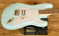 Fender Tom DeLonge Stratocaster - Rosewood - Daphne Blue *B Stock*