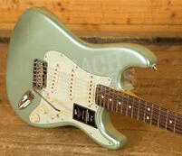 Fender American Professional II Stratocaster - Rosewood - Mystic Surf Green